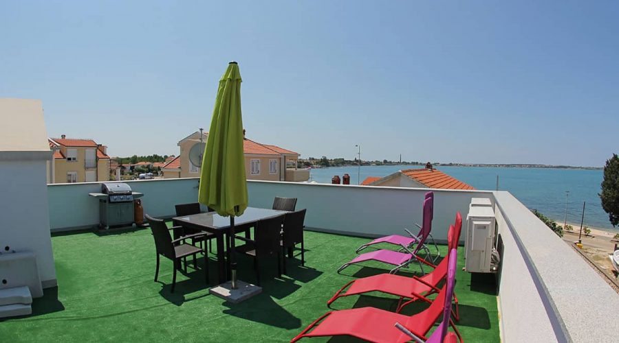 Apartmani_Vrsi_Mulo_Nin_Zadar_Balkon_Krov_1932